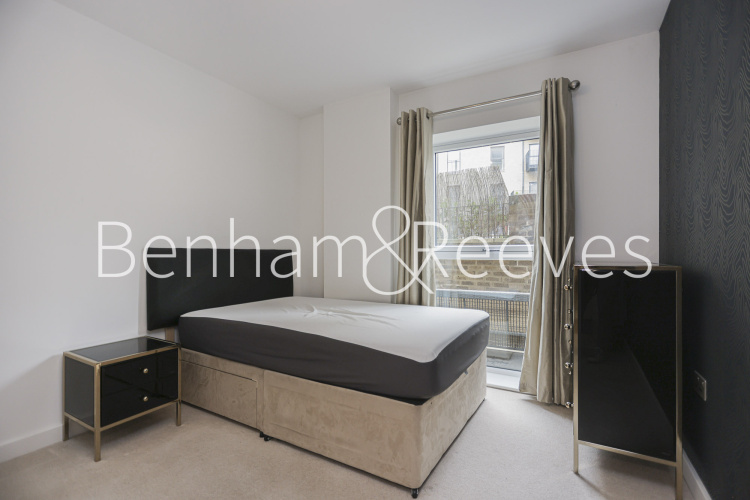 2  bedrooms flat to rent in Trinity Walk, Woolwich,  SE18-image 17