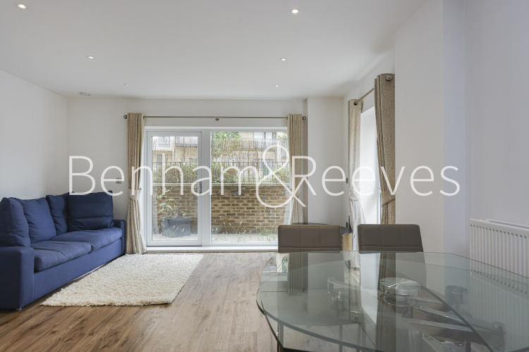 2  bedrooms flat to rent in Trinity Walk, Woolwich,  SE18-image 18