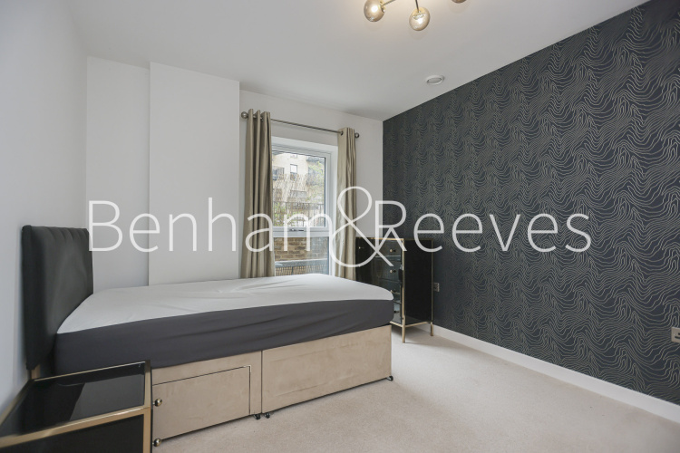 2  bedrooms flat to rent in Trinity Walk, Woolwich,  SE18-image 25