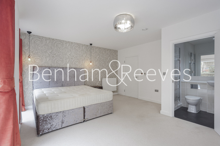2  bedrooms flat to rent in Trinity Walk, Woolwich,  SE18-image 26