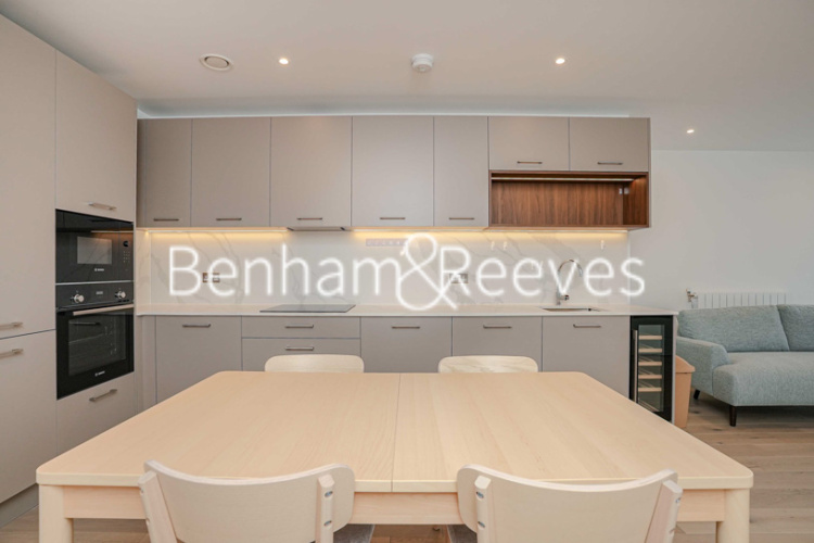 3  bedrooms flat to rent in Brigadier Walk, Royal Arsenal Riverside, SE18-image 19