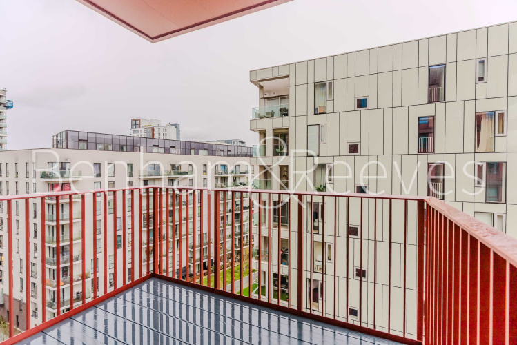 1  bedroom flat to rent in East Parkside, Greenwich Peninsula, SE10-image 16
