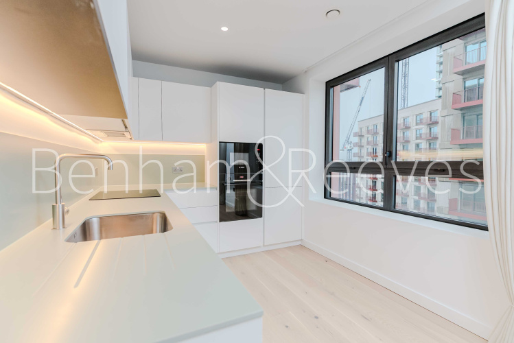 1  bedroom flat to rent in East Parkside, Greenwich Peninsula, SE10-image 22