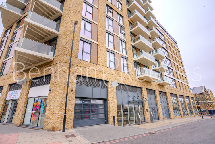 1  bedroom flat to rent in Duncombe House, Victory Parade, SE18-image 11