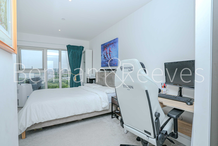 1  bedroom flat to rent in Duncombe House, Victory Parade, SE18-image 14