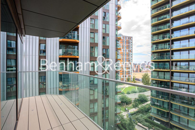 1  bedroom flat to rent in Brigadier Walk Royal, Arsenal Riverside, SE18-image 5