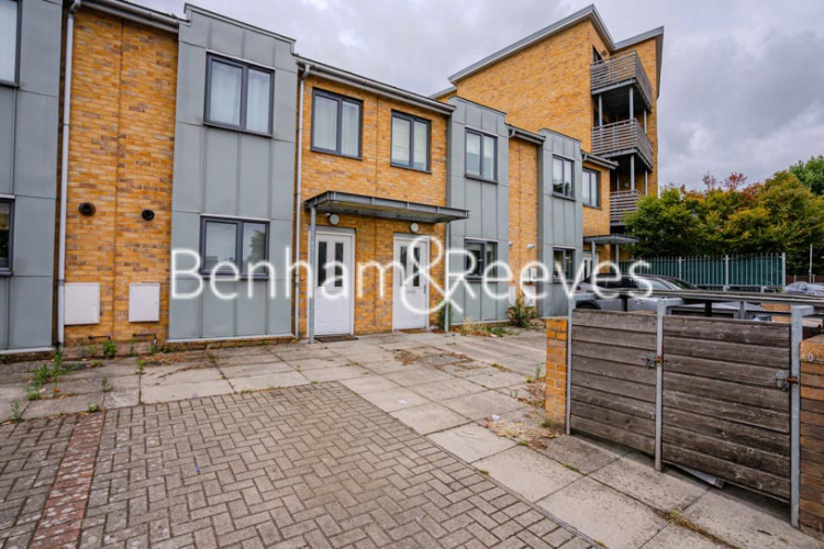2  bedrooms flat to rent in Victoria Way, Charlton, SE7-image 12