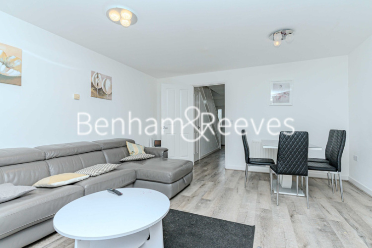 2  bedrooms flat to rent in Victoria Way, Charlton, SE7-image 15