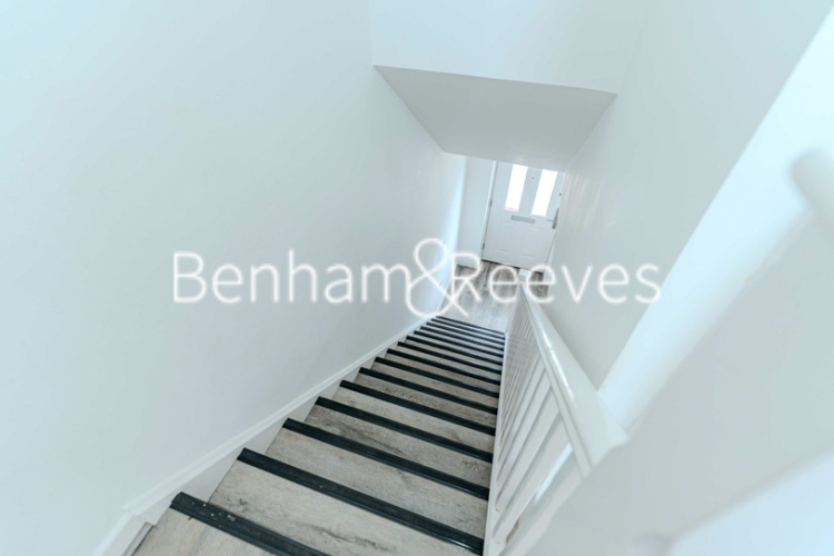 2  bedrooms flat to rent in Victoria Way, Charlton, SE7-image 18