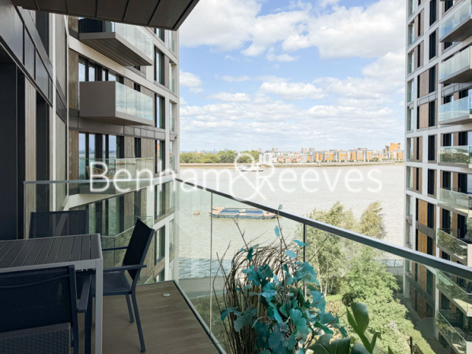 2  bedrooms flat to rent in Duke of Wellington Avenue, Woolwich,SE18-image 5