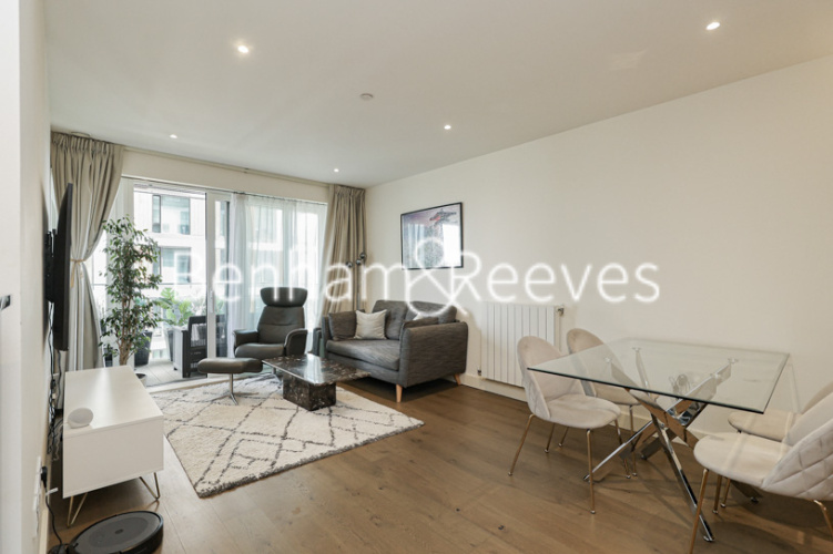 2  bedrooms flat to rent in Duke of Wellington Avenue, Woolwich,SE18-image 13