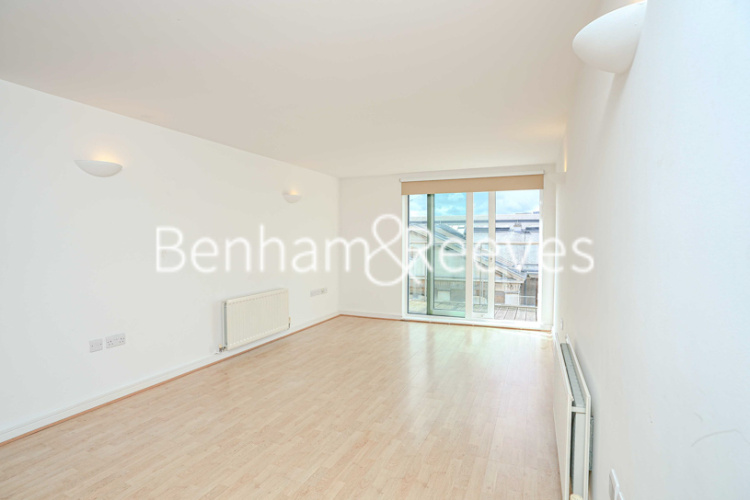 2  bedrooms flat to rent in Argyll Road, Royal Arsenal Riverside, SE18-image 3