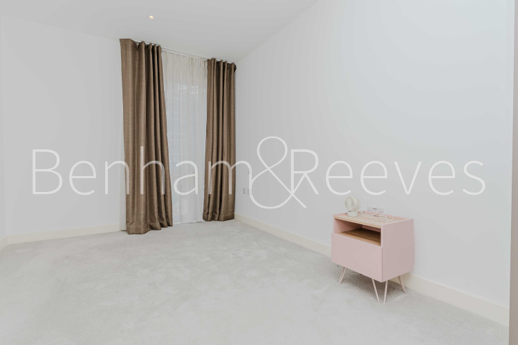 1  bedroom flat to rent in New Warren Lane, Royal Arsenal Riverside, SE18-image 4