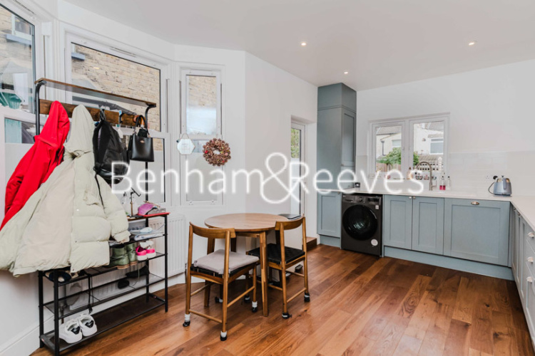 3  bedrooms house to rent in Wernbrook Street, Woolwich, SE18-image 8