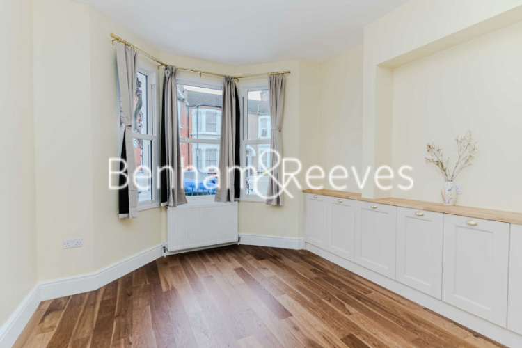 3  bedrooms house to rent in Wernbrook Street, Woolwich, SE18-image 16