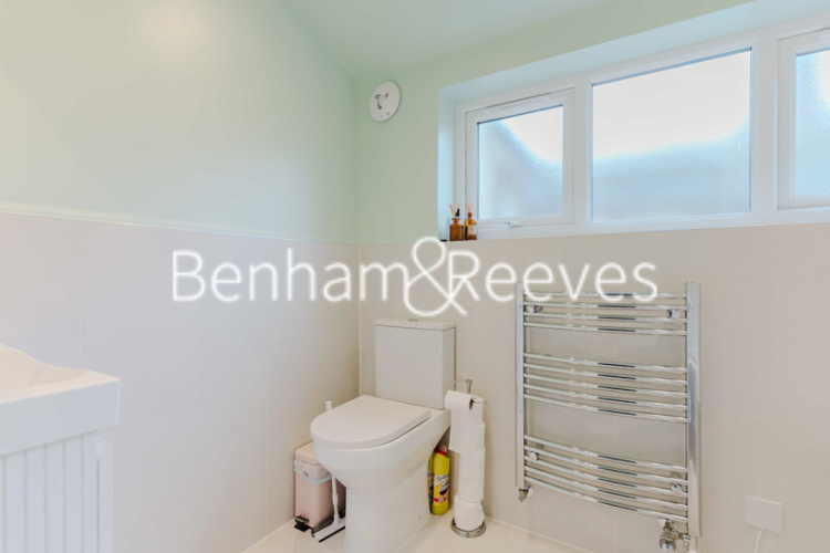 3  bedrooms house to rent in Wernbrook Street, Woolwich, SE18-image 17