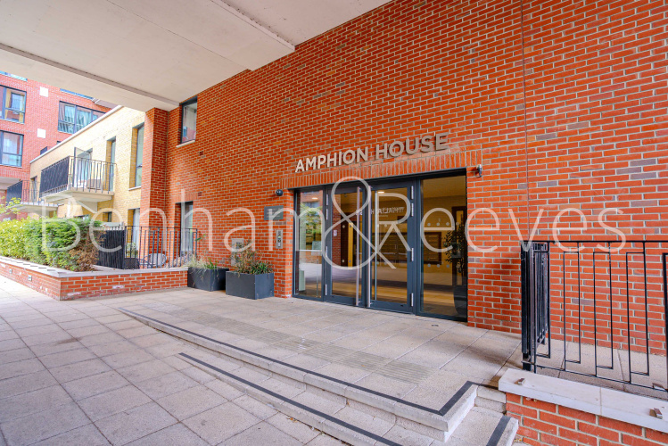 2  bedrooms flat to rent in Thunderer Walk, Royal Arsenal Riverside, SE18-image 15