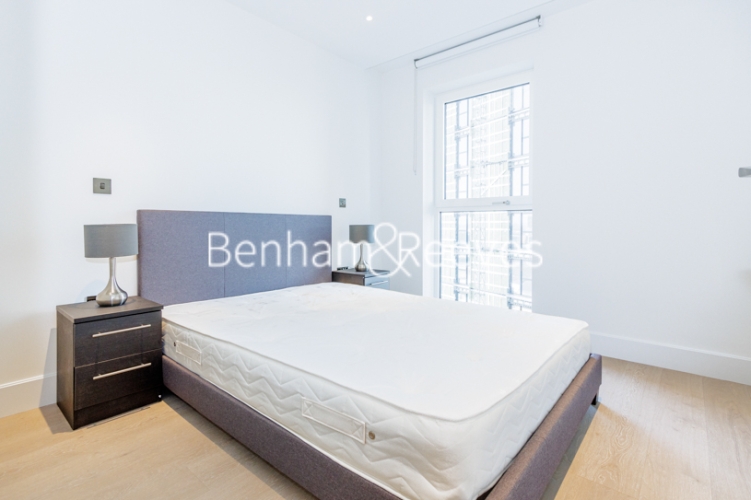 1  bedroom flat to rent in Parkside Apartments, Cascade Way, W12-image 3