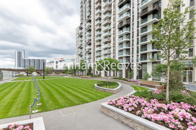 1  bedroom flat to rent in Cascade Way, White City, W12-image 1