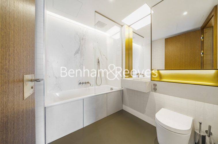 3  bedrooms flat to rent in Lewis Cubitt Square, Kings Cross, N1C-image 11