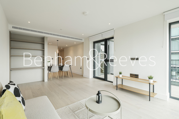 2  bedrooms flat to rent in Fountain Park Way, White City, W12-image 8