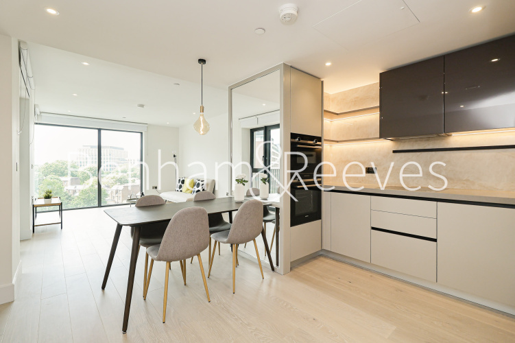 2  bedrooms flat to rent in Fountain Park Way, White City, W12-image 9