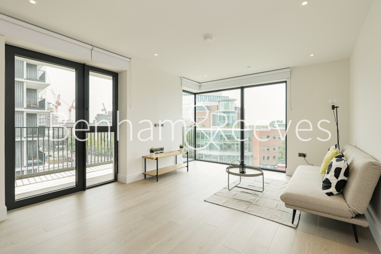 2  bedrooms flat to rent in Fountain Park Way, White City, W12-image 17