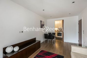 1  bedroom flat to rent in Dickens Yard, Ealing, W5-image 7