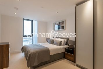 2  bedrooms flat to rent in Arc Tower, Ealing, W5-image 8