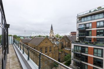 3  bedrooms flat to rent in Longfield Avenue, Ealing, W5-image 5