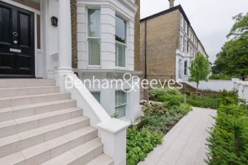 2  bedrooms flat to rent in The Mall, Uxbridge Road, W5-image 8