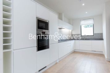 4  bedrooms house to rent in Seaford Road, Northfields, W13-image 9