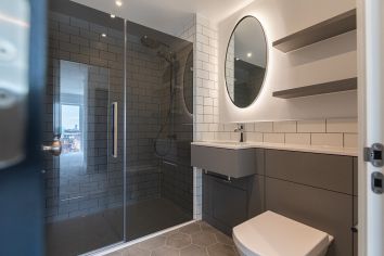 2  bedrooms flat to rent in Filmworks Walk, Ealing, W5-image 4