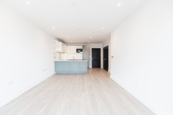 2  bedrooms flat to rent in Filmworks Walk, Ealing, W5-image 11