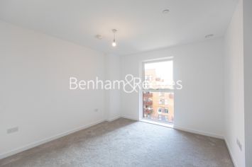 2  bedrooms flat to rent in East Acton Lane, Acton, W3-image 7