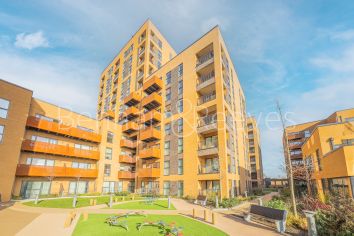 1  bedroom flat to rent in East Acton Lane, Acton, W3-image 13