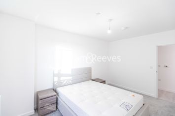 1  bedroom flat to rent in East Acton Lane, Acton, W3-image 11