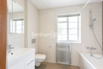 4  bedrooms flat to rent in East Close, Ealing, W5-image 21
