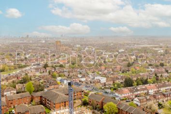 1  bedroom flat to rent in Heartwood Boulevard, Acton, W3-image 6