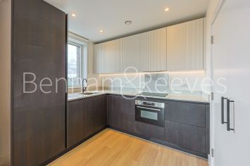 1  bedroom flat to rent in Heartwood Boulevard, Acton, W3-image 2