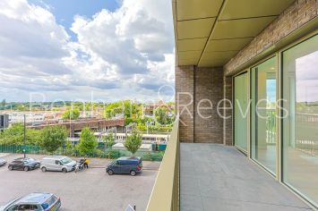 1  bedroom flat to rent in Heartwood Boulevard, Acton, W3-image 10