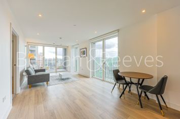 1  bedroom flat to rent in Heartwood Boulevard, Acton, W3-image 13