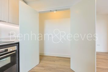 1  bedroom flat to rent in Heartwood Boulevard, Acton, W3-image 14