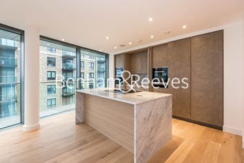3  bedrooms flat to rent in Fulham Reach, Hammersmith, W6-image 2