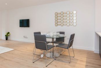 2  bedrooms flat to rent in Beadon Road, Fulham, W6-image 4