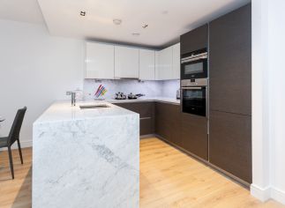 2  bedrooms flat to rent in Sovereign Court, Hammersmith, W6-image 2