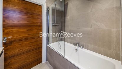 2  bedrooms flat to rent in Palace Wharf, Hammersmith, W6-image 5