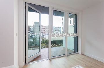 2  bedrooms flat to rent in Sovereign Court, Hammersmith, W6-image 5