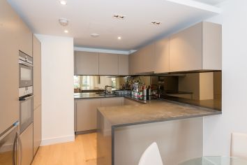 1  bedroom flat to rent in Fulham Reach, Hammersmith, W6-image 7