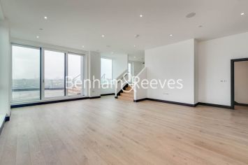 5 bedrooms flat to rent in Sovereign Court, Hammersmith, W6-image 16